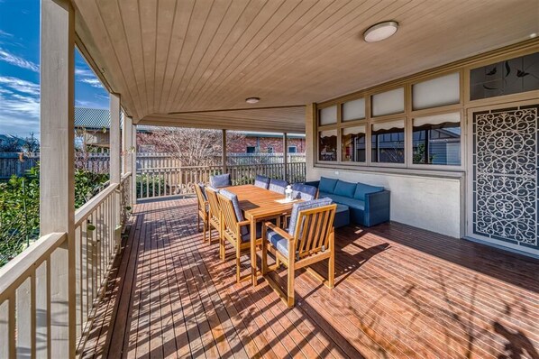 Outdoor dining
