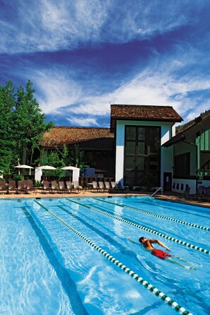Piscina exterior