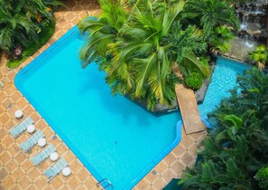 Piscina all'aperto