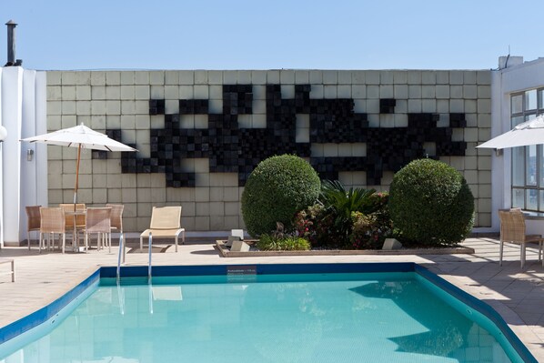 Rooftop pool