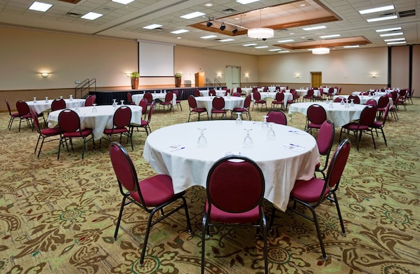 Banquet hall