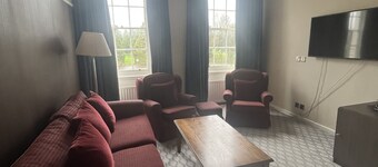 Avisford Park Hotel