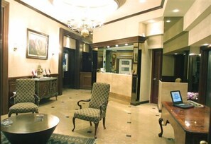 Hall