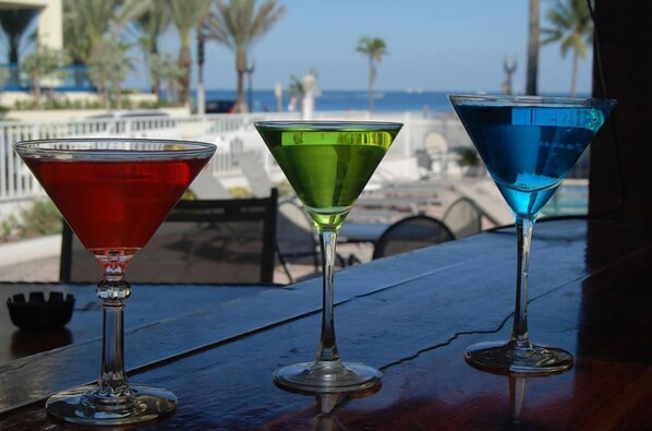 Poolside bar