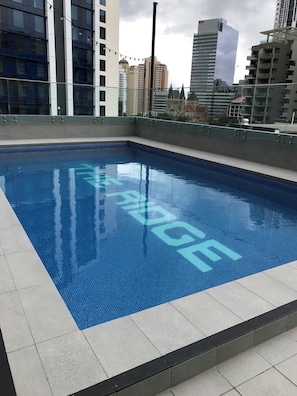 Udendørs pool
