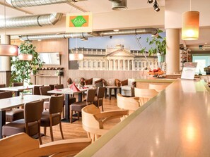 Bar (in der Unterkunft)