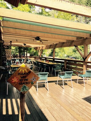 Restauration en plein air