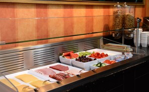 Breakfast buffet