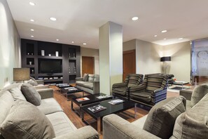 Sala de estar en el lobby