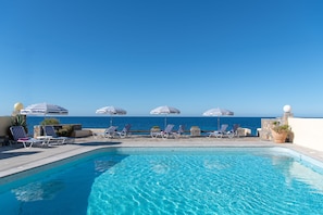 Beach/ocean view