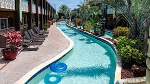 Utomhuspool