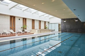 Piscina al coperto