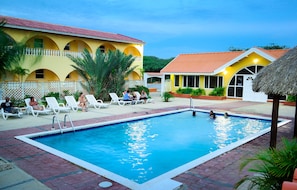Piscina all'aperto