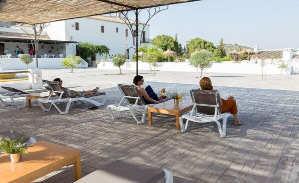 Sun deck