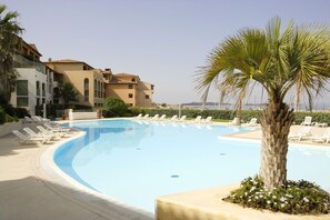 Utomhuspool