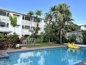 Utomhuspool