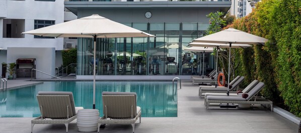 Piscina exterior
