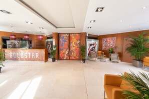 Sittområde i lobbyn