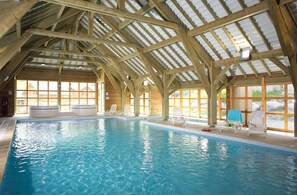 Piscina interna