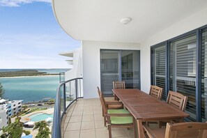 Beach/ocean view