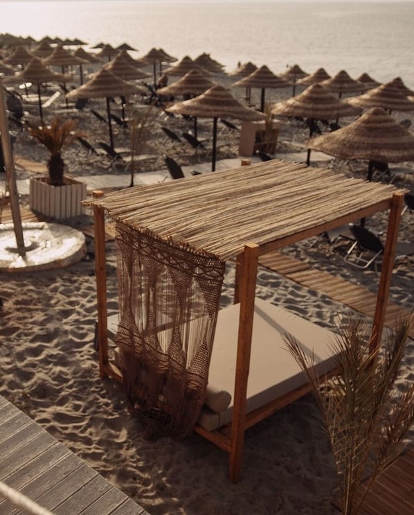 Strand
