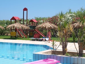 Utomhuspool