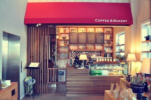 Coffee shop