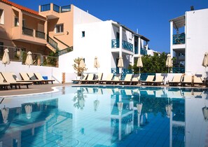 Utomhuspool
