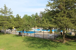 Utomhuspool