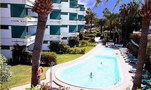 Utomhuspool