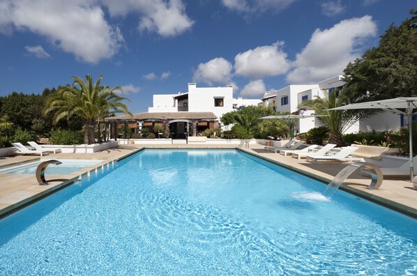 Piscina externa