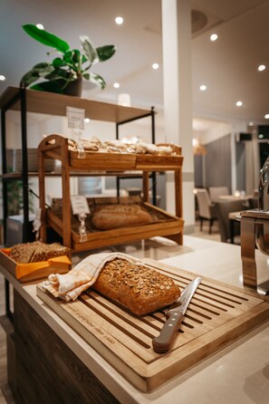 朝食ビュッフェ