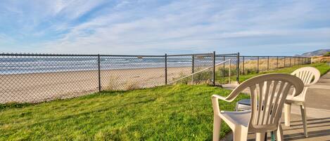 Beach/ocean view