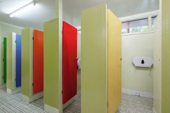 Banheiro compartilhado