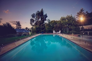 Utomhuspool