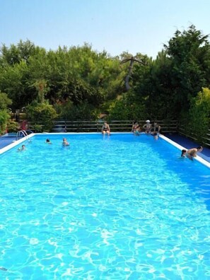 Piscina all'aperto