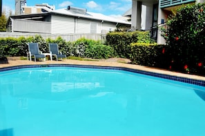 Utomhuspool