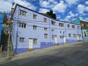 Fachada da propriedade