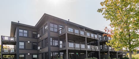 Facciata della struttura