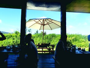 Breakfast area