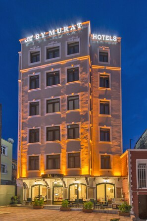 Front of property - evening/night