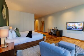 A radiant room for restful nights


