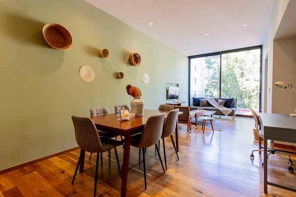 Savor meals surrounded by opulent finishes and heartfelt conversations.
