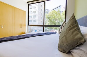Your private spot above the city


