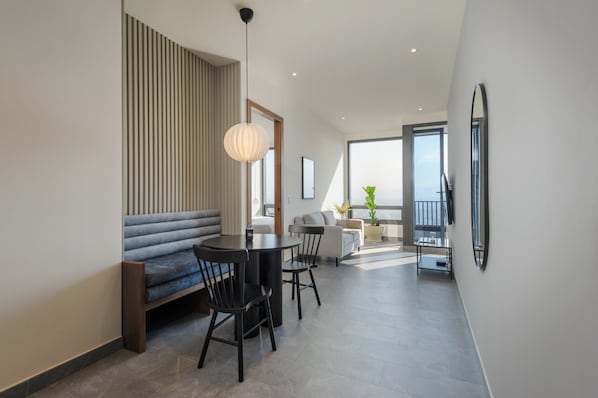 Modern deco