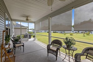 Screened in patio