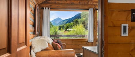 Views of the Maroon Bells from your bedroom