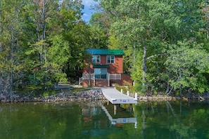 This secluded, lakefront property is perfect for year-round adventures