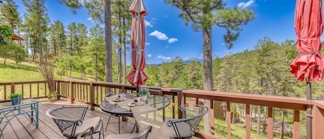 Ruidoso Vacation Rental | 2BR | 2BA | 1,152 Sq Ft | Stairs to Enter