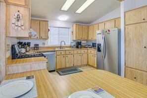 Kitchen | Dishware & Flatware | Cooking Basics